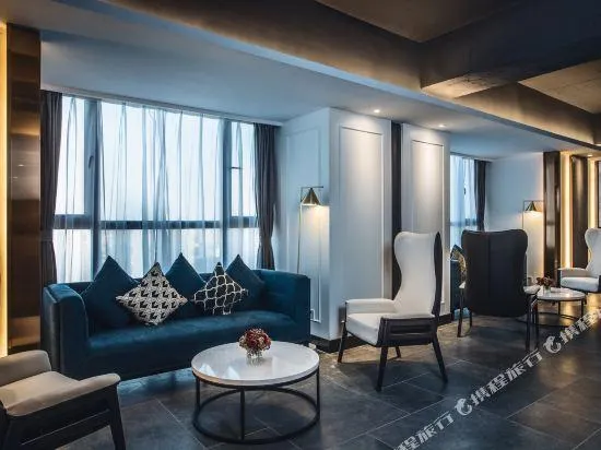 Kamil Hotel (Wuhan Optics Valley) - Image 1