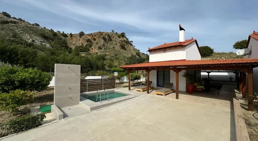 Aleyna house Lindos area - Image 1