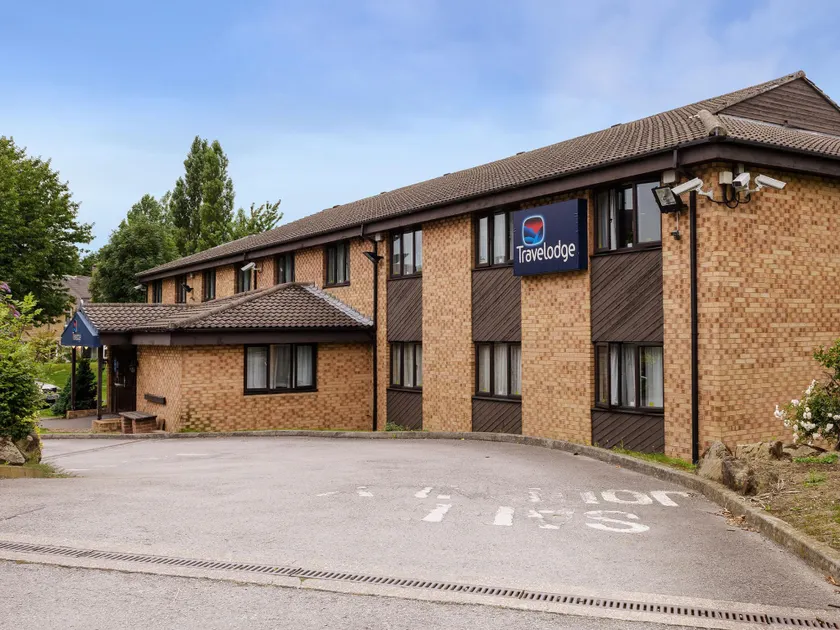 Travelodge Barnsley - Image 1