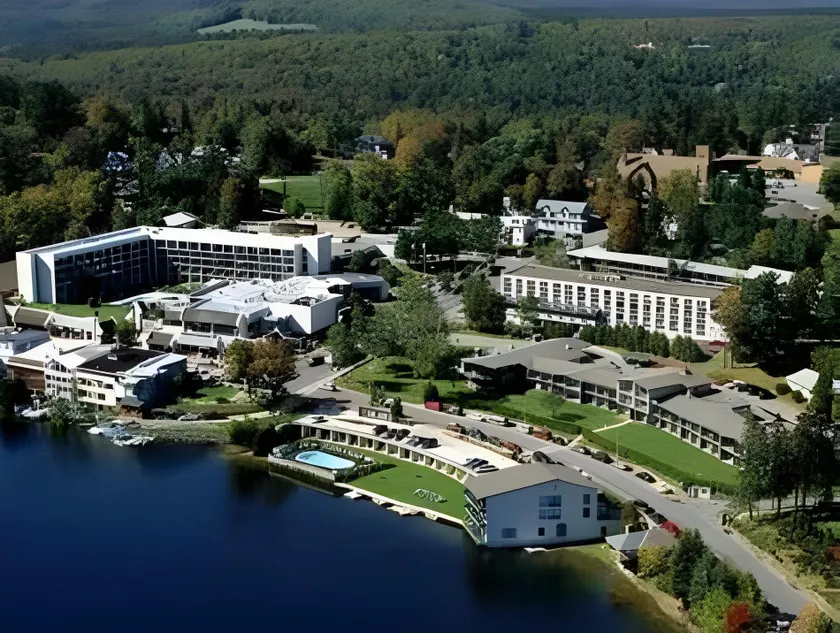 High Peaks Resort - Image 1