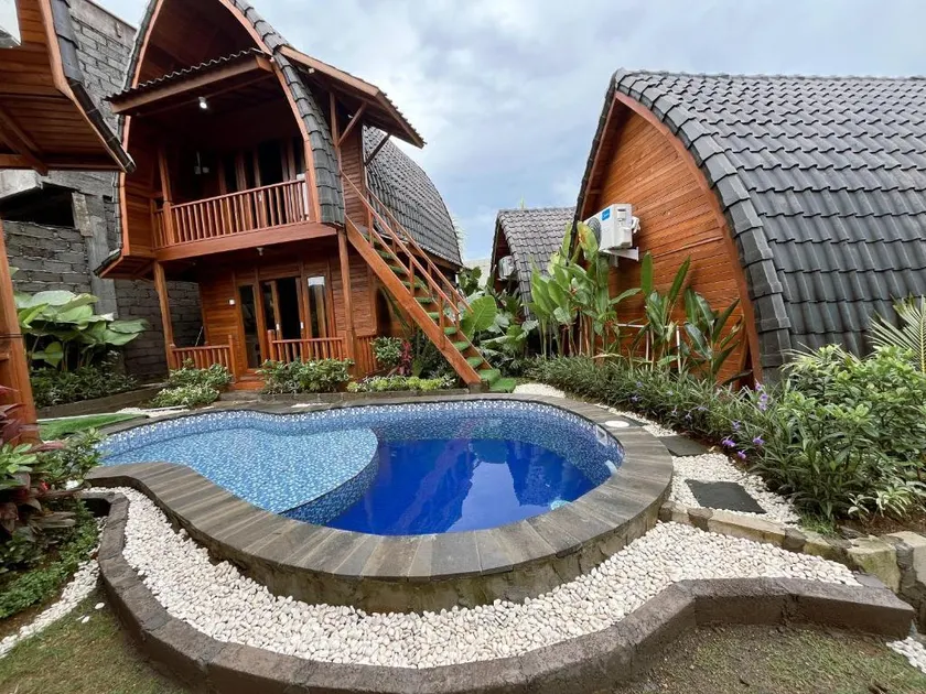 Cozzy De Ravin Village Bungalows Canggu - Image 1