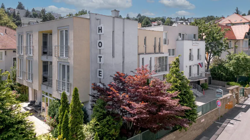 Hotel ANTARES - Image 1