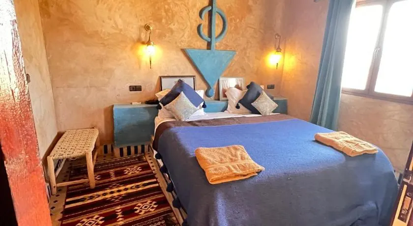 Riad camels house - Image 1