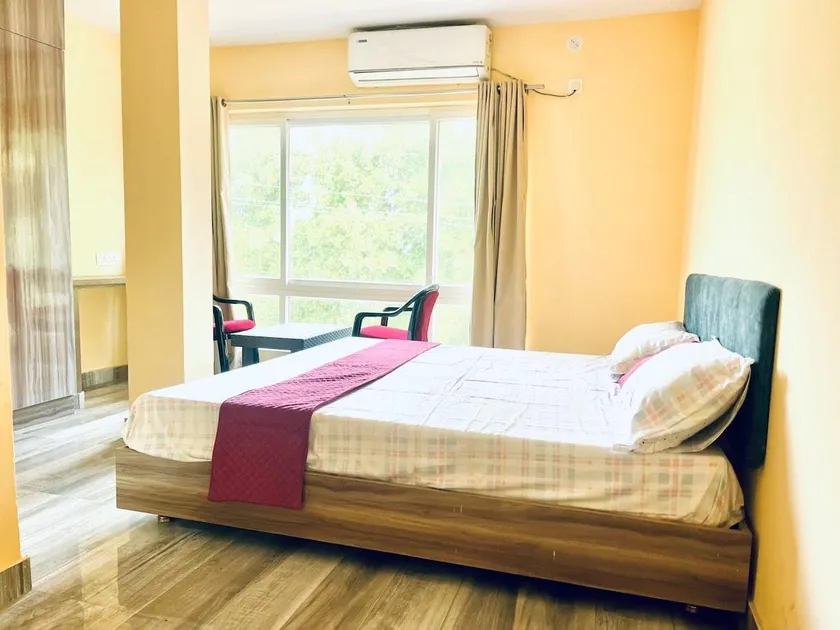 Blue sea view walk into the sea - Image 1