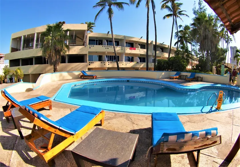 Hotel Las Jacarandas - Image 1