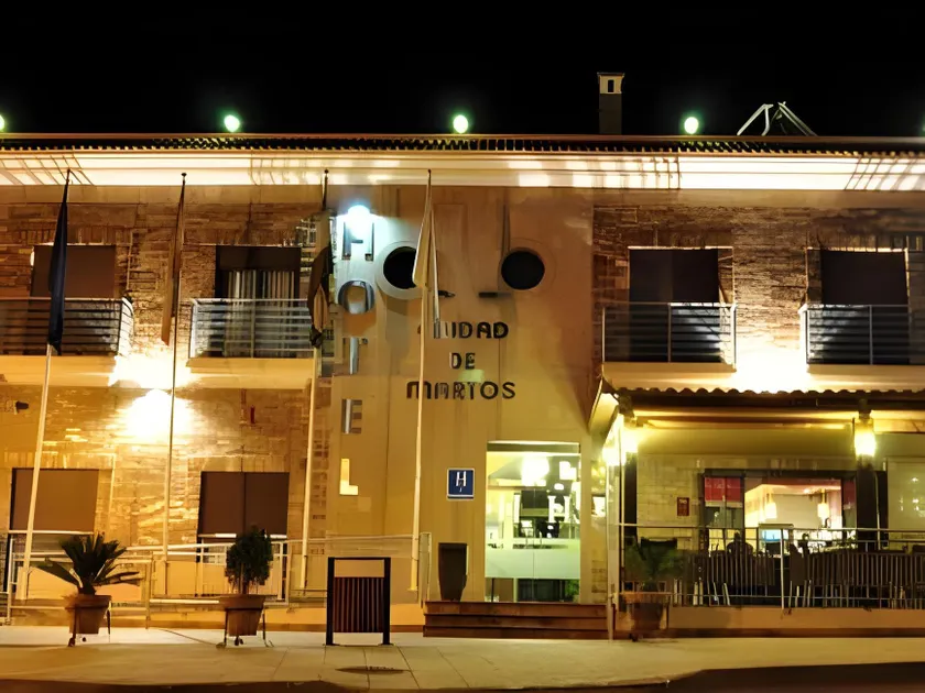 Hotel Ciudad de Martos - Image 1