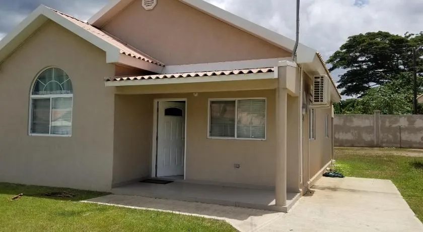 Caymanas estate beautiful two bedroom suites - Image 1