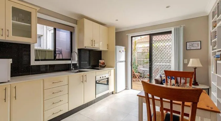 New granny flat in Narwee - Image 1