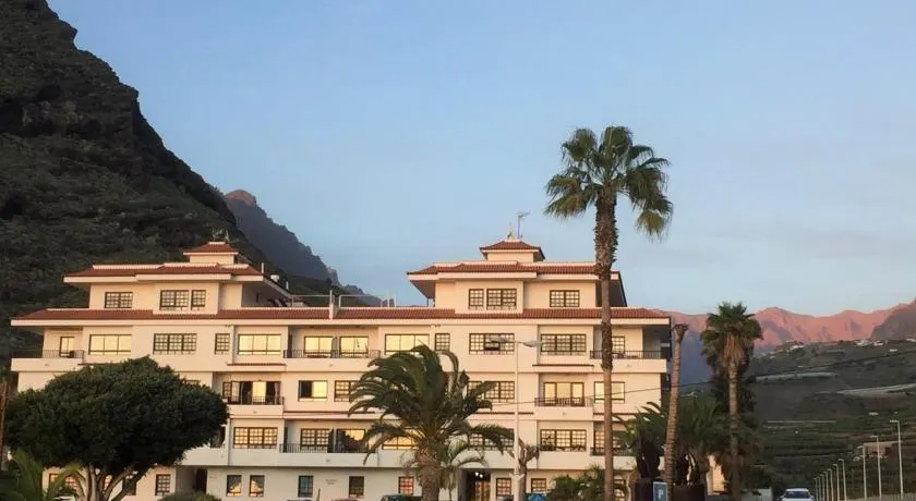 Apartamento Sol y Mar - Image 1