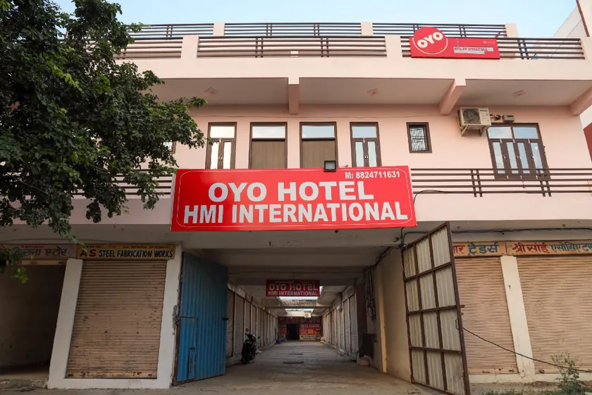 Hotel O Hmi International - Image 1