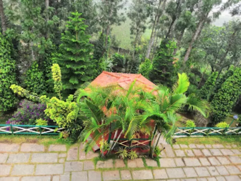 Happy Nest Resort - Image 1