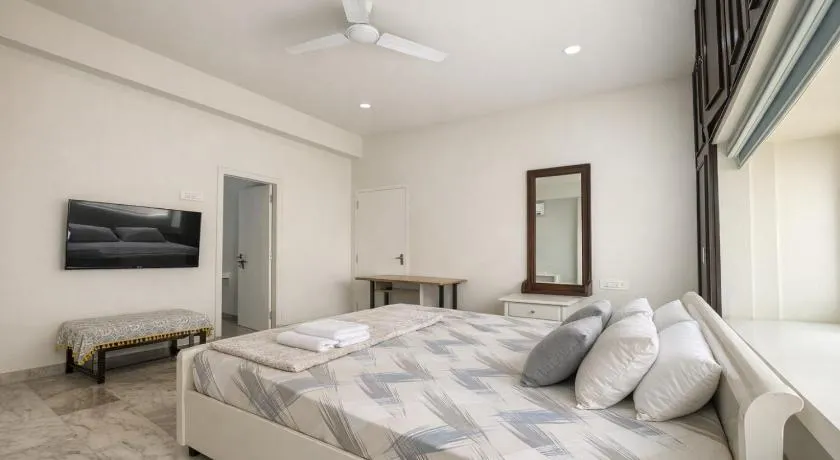 Toit -AC room Himayathnagar - Image 1