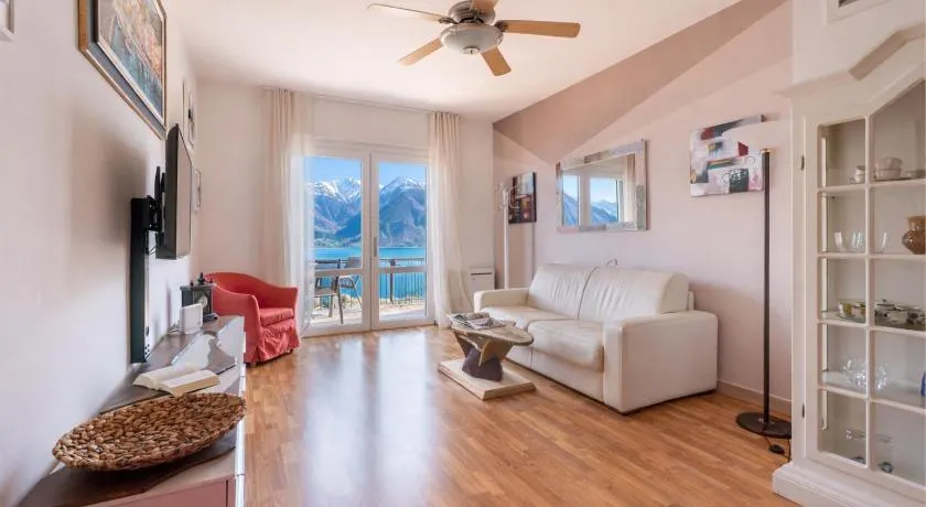 Mont&Lac Lake View Apartment in Limone - Image 1