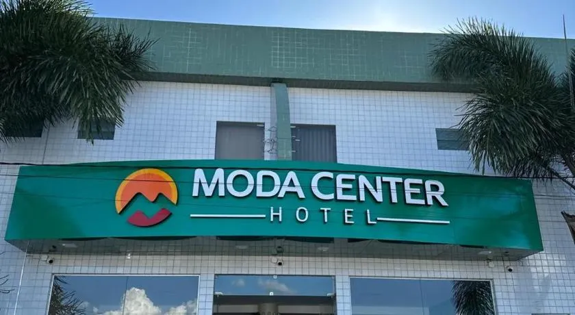 Moda Center Hotel - Image 1