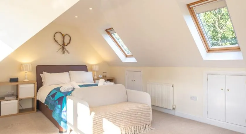 Cosy loft apartment near Oxford - Pass the Keys - Image 1