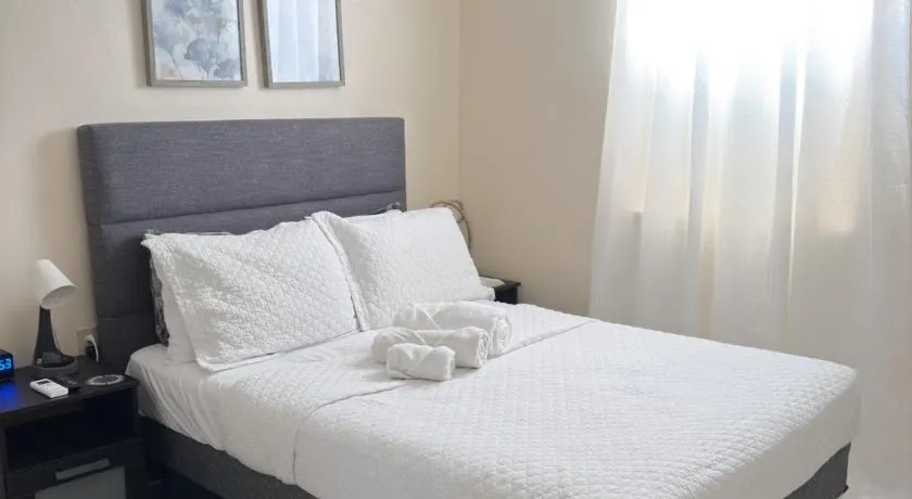 Boricua 2 Studio Apt D Air Conditioning WiFi - Image 1
