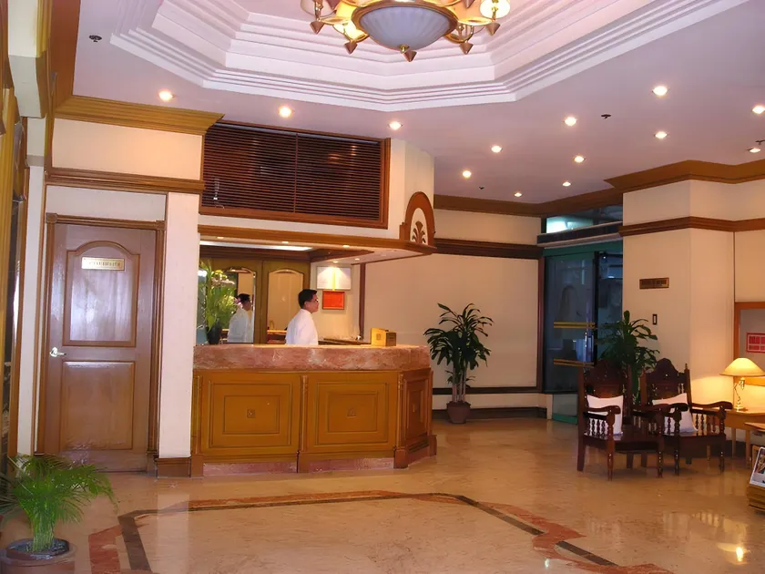 citadel inn apartment - Image 1
