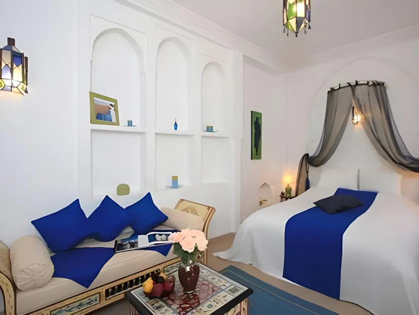 Riad Aya - Image 1