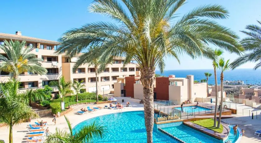 Paraiso II TG FREE WIFI by Olax Rentals - Image 1