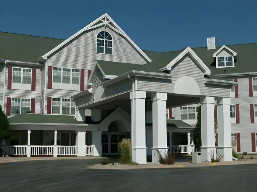 Country Inn & Suites by Radisson, Appleton Airport - Fox River Mall Area - Image 1
