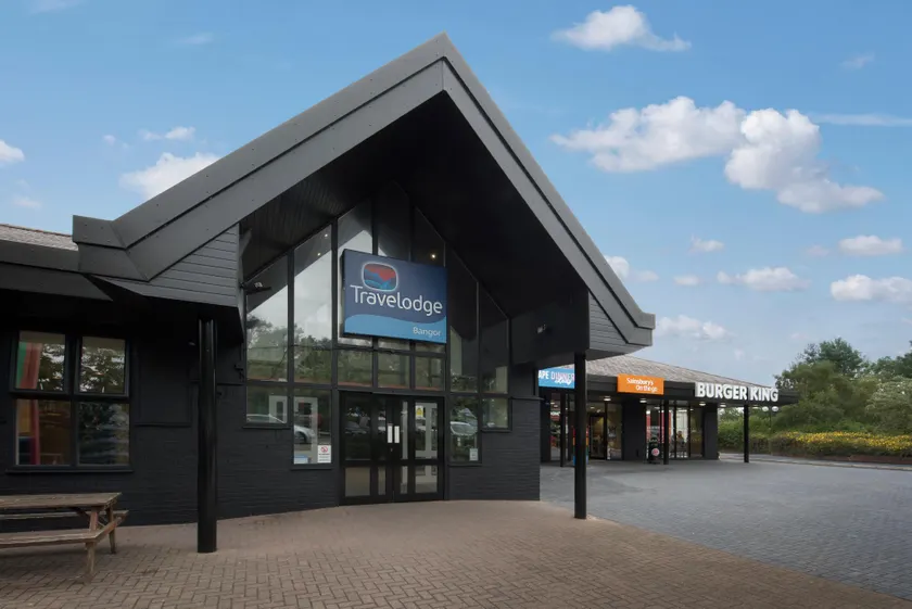 Travelodge Bangor - Image 1