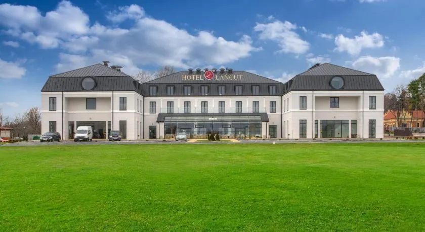 Hotel Łańcut - Image 1