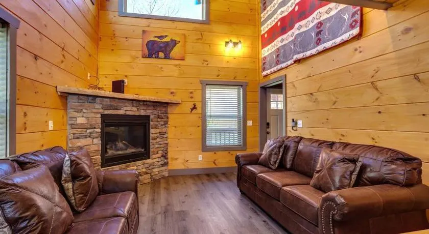 Dancing Bear Cabin- Relax & Enjoy! - Image 1