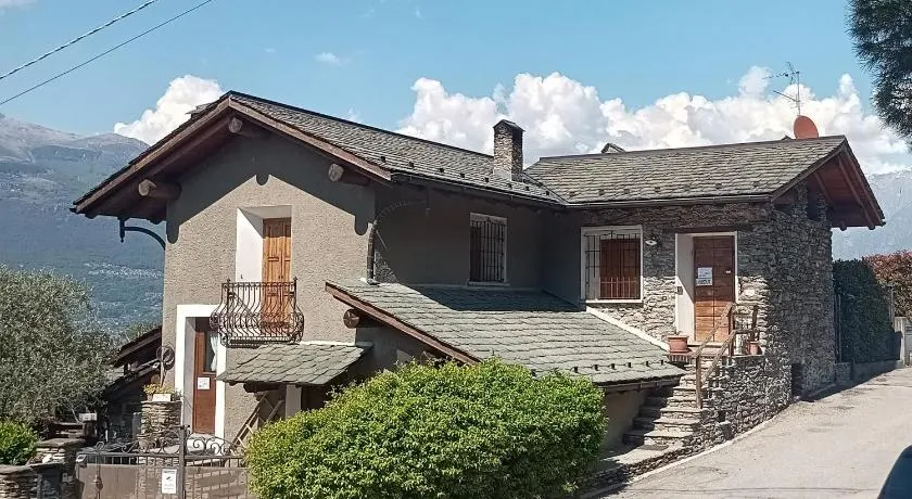 ROSINA HOUSE e CHALET - Image 1