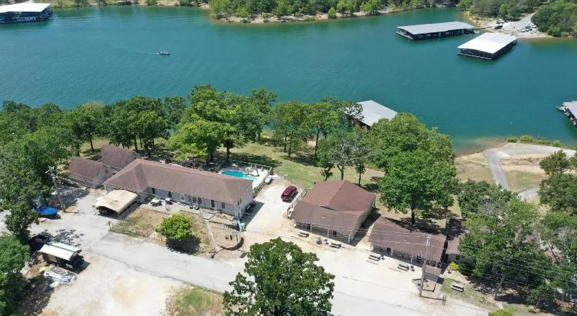 Artilla Cove Resort - Image 1