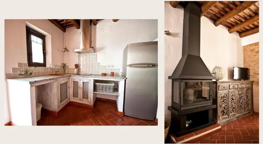 CR Casa Chica - Image 1