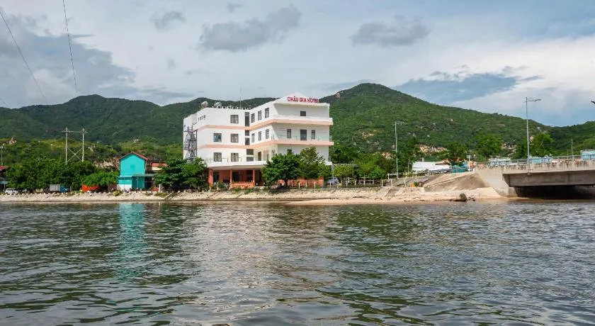 Chau Gia Hotel - Image 1