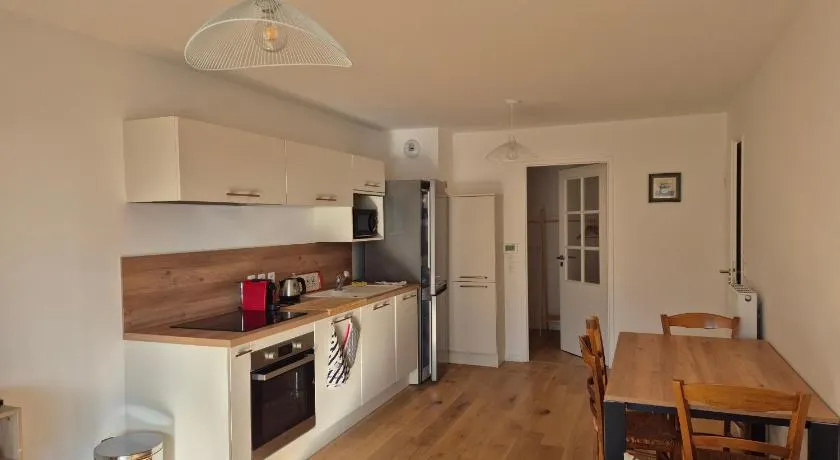 Appartement 4 Personnes - Vue Mer proche Plage - FR-1-482-149 - Image 1