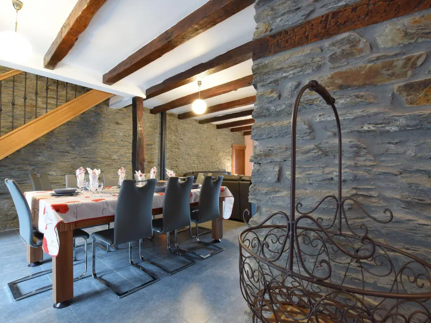 Casale rustico nelle Ardenne con vasca spa, biliardo e tutti i comfort moderni - Image 1