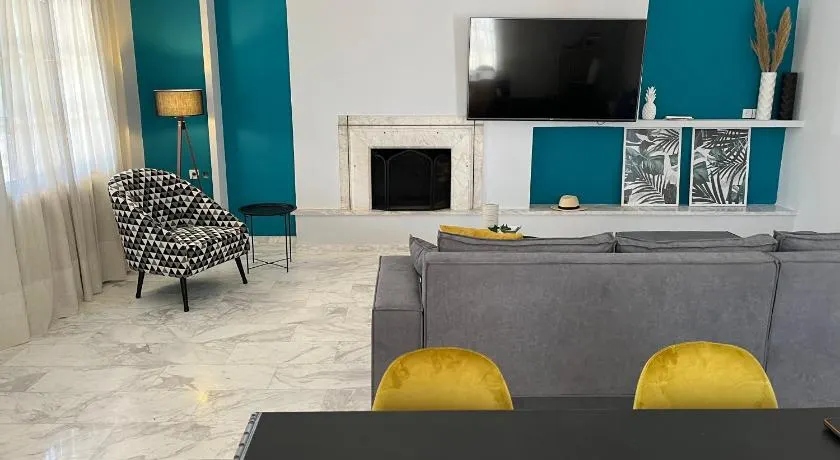 Kalloni Luxury Apartment - Image 1