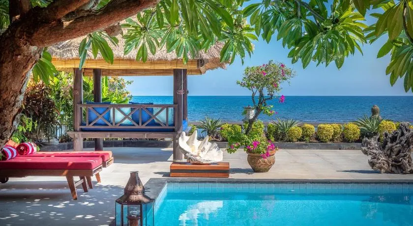 Villa Kamboja - Intimate Luxury Lovina Beach Villa - Image 1