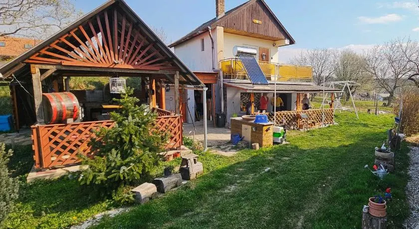 Oscar Apartman Rezi - Image 1