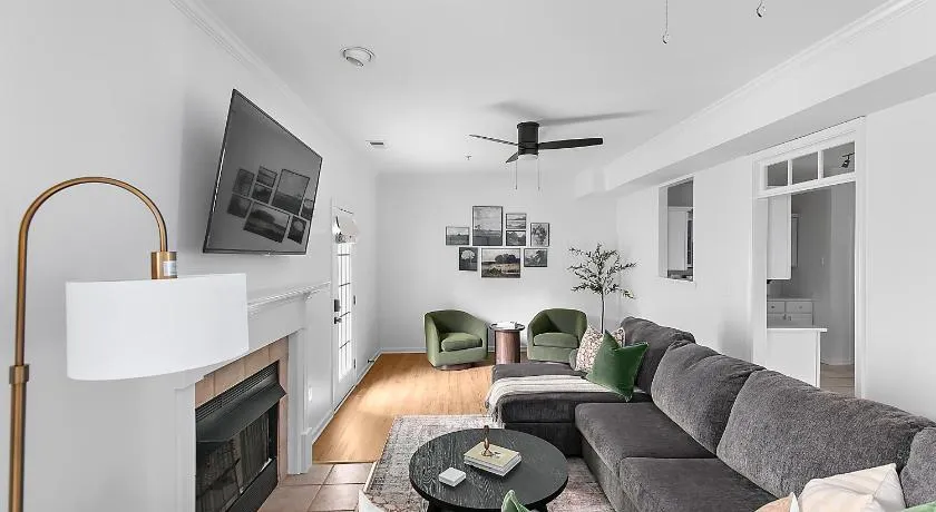 Family Friendly Alabaster Townhouse Off Interstate 65 - Image 1
