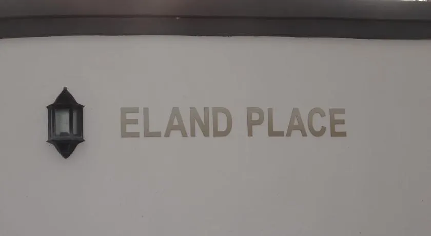 Eland Place Self Catering Guest House - Image 1
