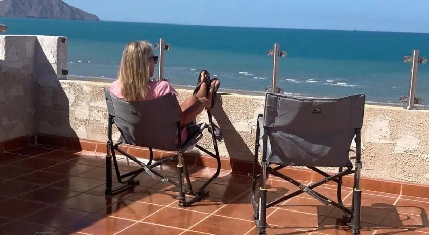 Casita de Playa | Charming 3-bedroom - Image 1