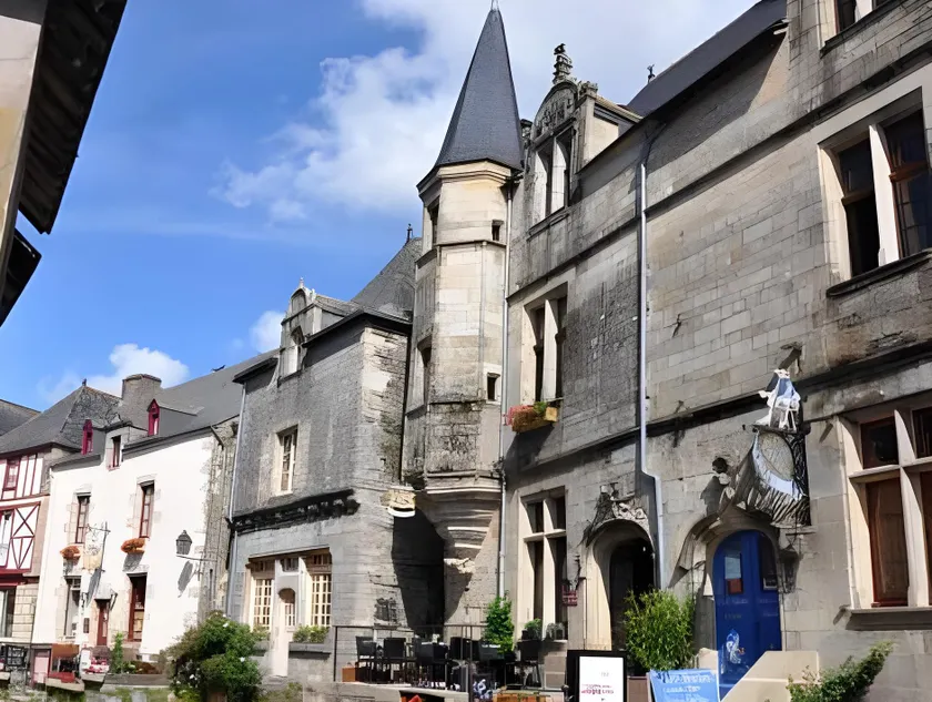 Hôtel La Tour Du Lion Rochefort-en-Terre - Image 1