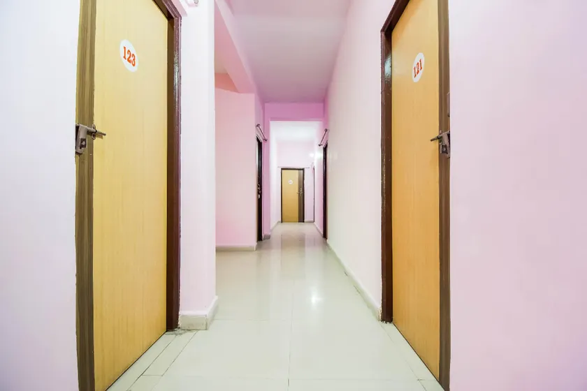 Hotel O Chandani - Image 1