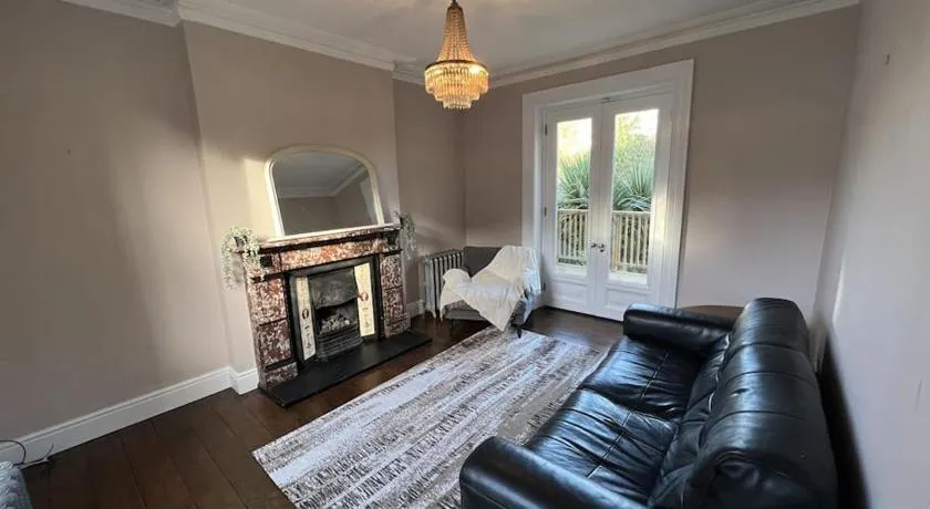 Tranquil Retreat in Historic Chapelizod - Image 1