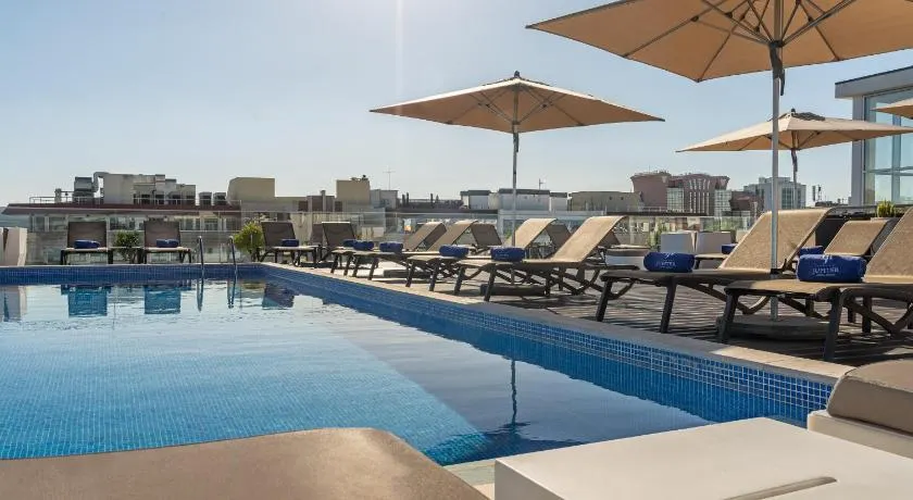 Jupiter Lisboa Hotel - Rooftop & Spa - Image 1