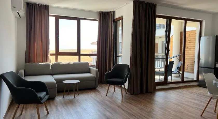 Family Apartment with Sea View Vineyard Spa Resort Aheloy - Image 1