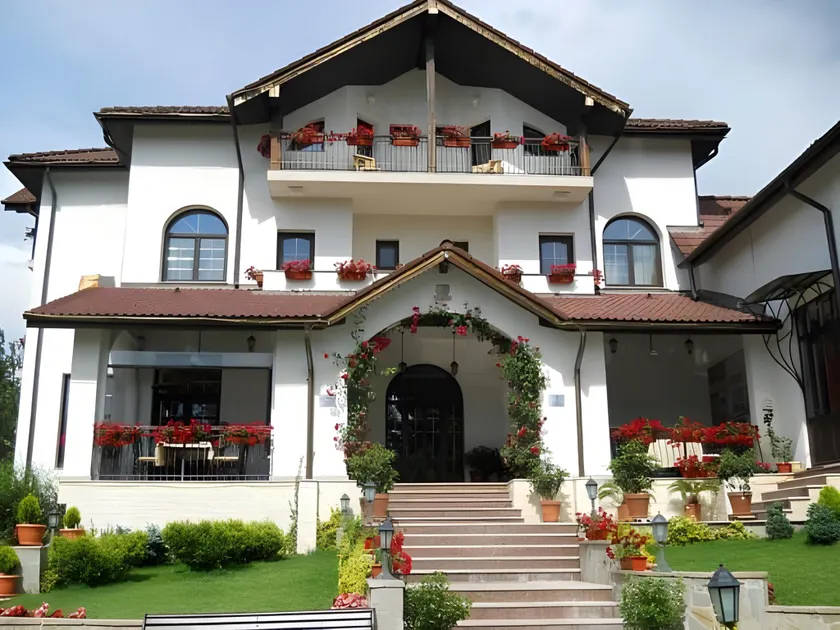 Casa Domneasca - Image 1