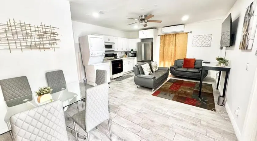Campo Rd 2BR 1BA | Near Zoo & Downtown SD - Image 1