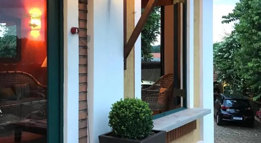 Hotel Chalés Gramado - Image 1
