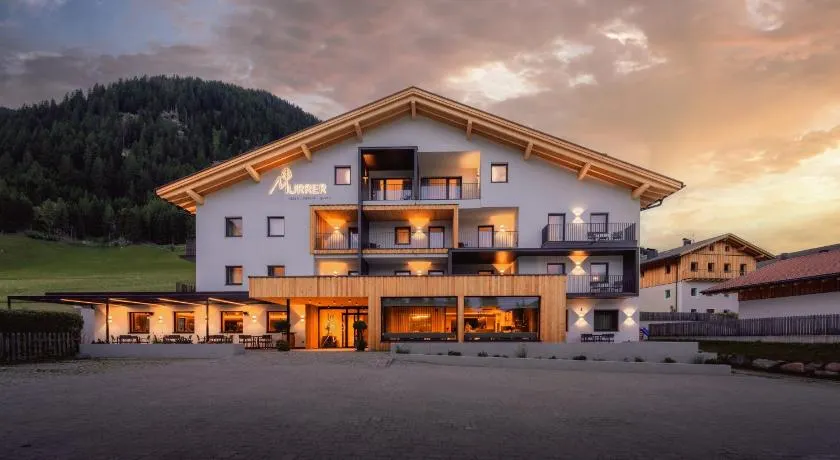 Hotel Murrer relaxe.nature.gusto - Image 1