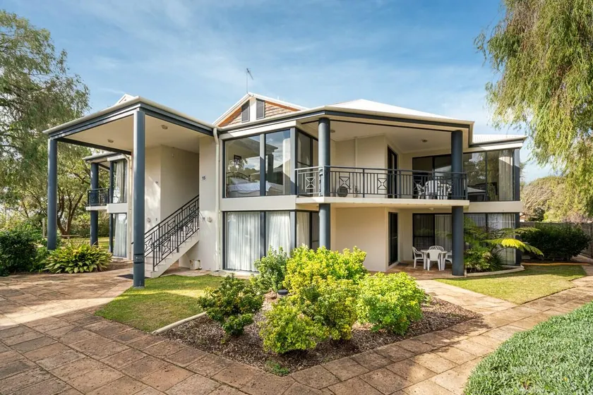 Escape to the Cape Villa 15 - Image 1