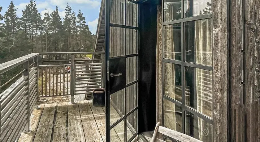 Lovely Home In Larbro With Wifi - Image 1